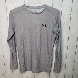 Under Armour Heat Gear Men's Gray Long Sleeve Performance Shirt Size XL.